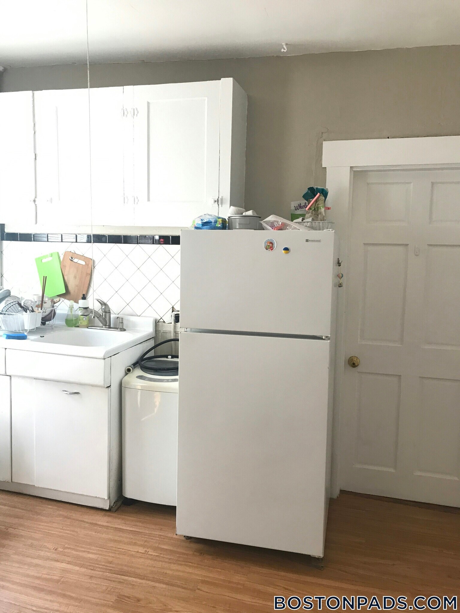 Building Photo - 357 Windsor St