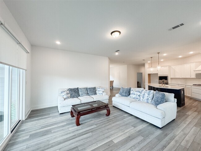 Building Photo - 15114 Prosperous Pl