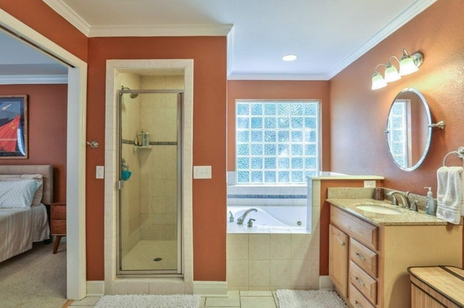 Building Photo - 3513 Larkspur Ln