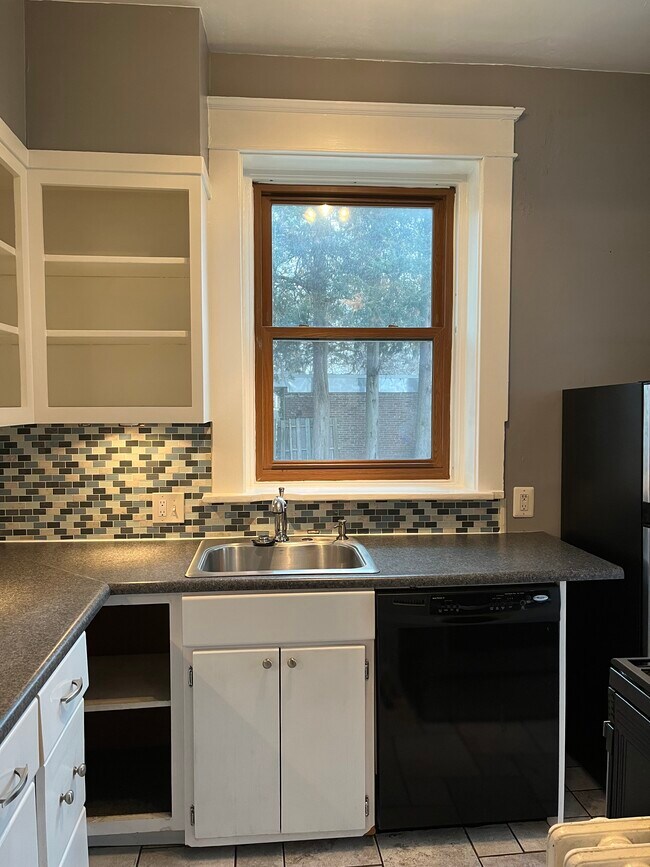 Building Photo - 2251 N 5th St