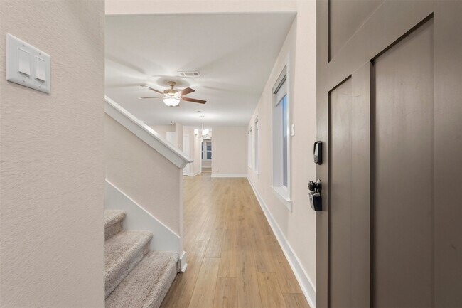 Building Photo - 20551 Prairie Cypress Dr