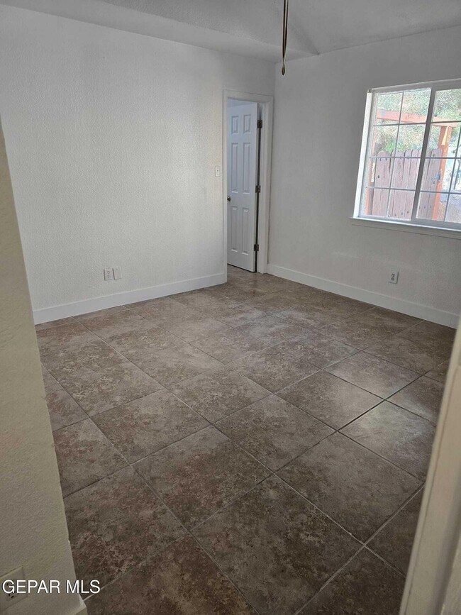 Building Photo - 11757 Royal Terrace Ln
