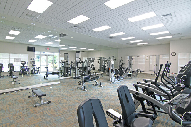 Building Photo - 600 S Dixie Hwy