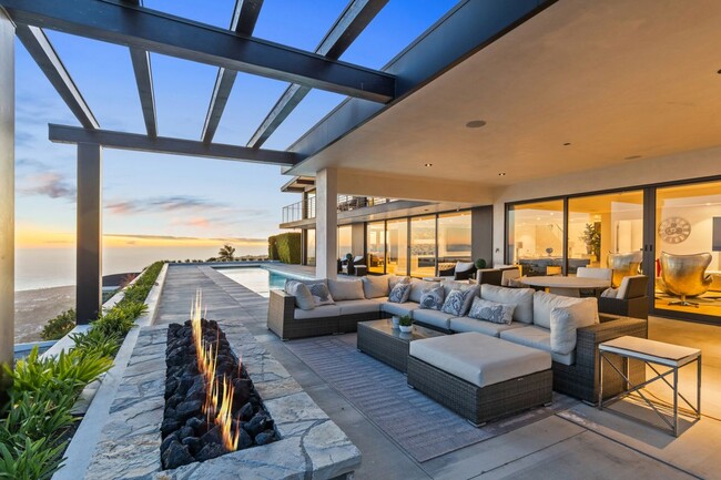 Building Photo - 45 Oceanaire Dr