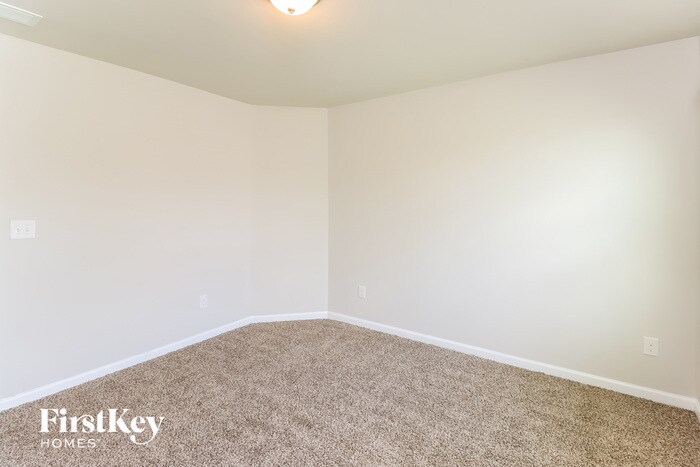 Building Photo - 3420 Baylor Cir