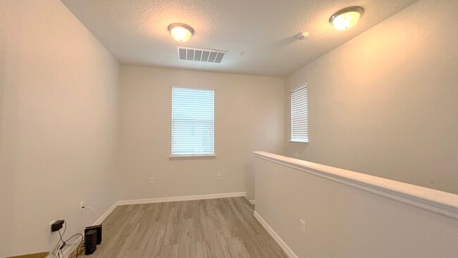 Building Photo - 8450 Powder Ridge Trail