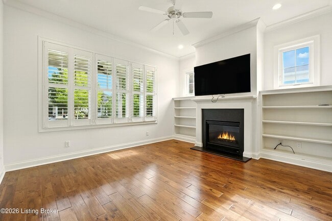 Building Photo - 8707 Featherbell Blvd