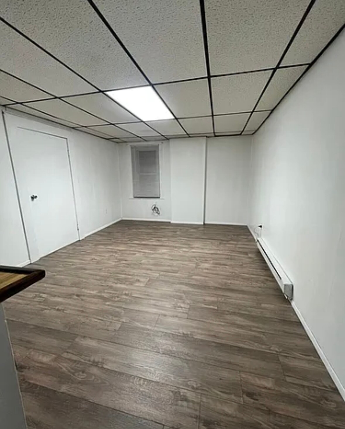 Building Photo - 464 3rd St