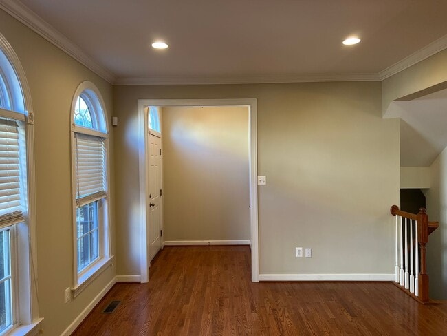 Building Photo - 2904 Marley Ln