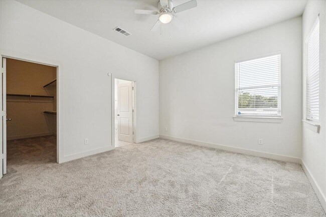 Building Photo - 9452 Kerrwood Ln
