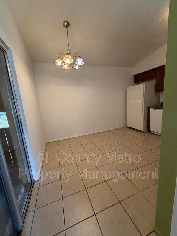 Building Photo - 2539 Ridgewood Ave