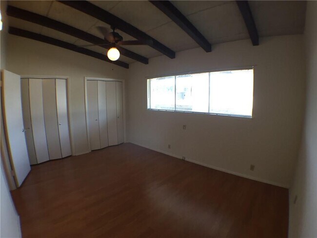 Building Photo - 2404 Longview St