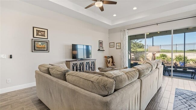 Building Photo - 2044 Flora Pass Pl