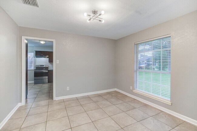 Building Photo - 11511 Grapewood Ct