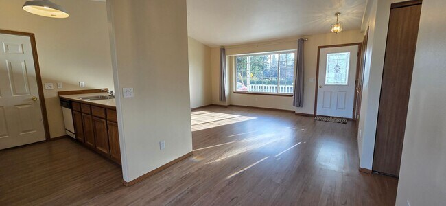 Building Photo - 229 E. Orchard-9231 N. Kayla Ct.