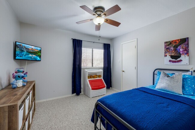 Building Photo - Patio Living with Basketball Court