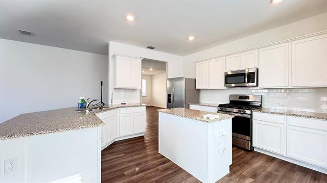 Building Photo - 6009 Pensby Dr