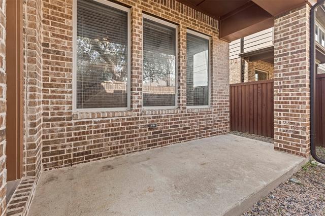 Building Photo - 1122 Alpine Dr