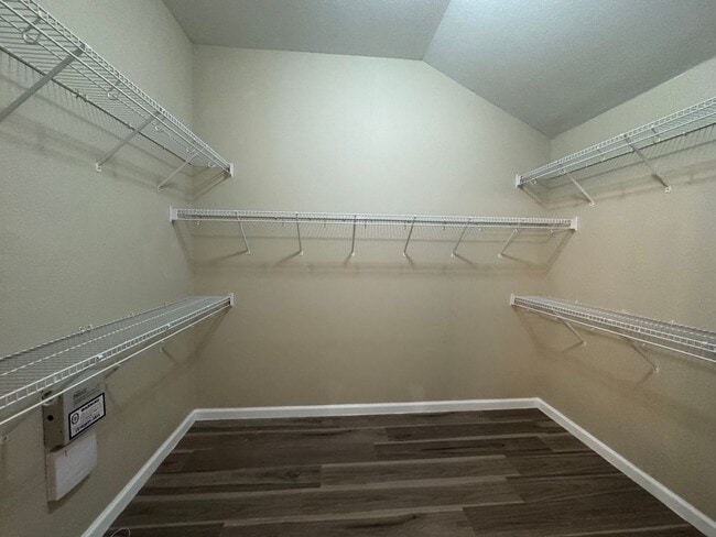 Building Photo - 20502 Wild Springs Dr
