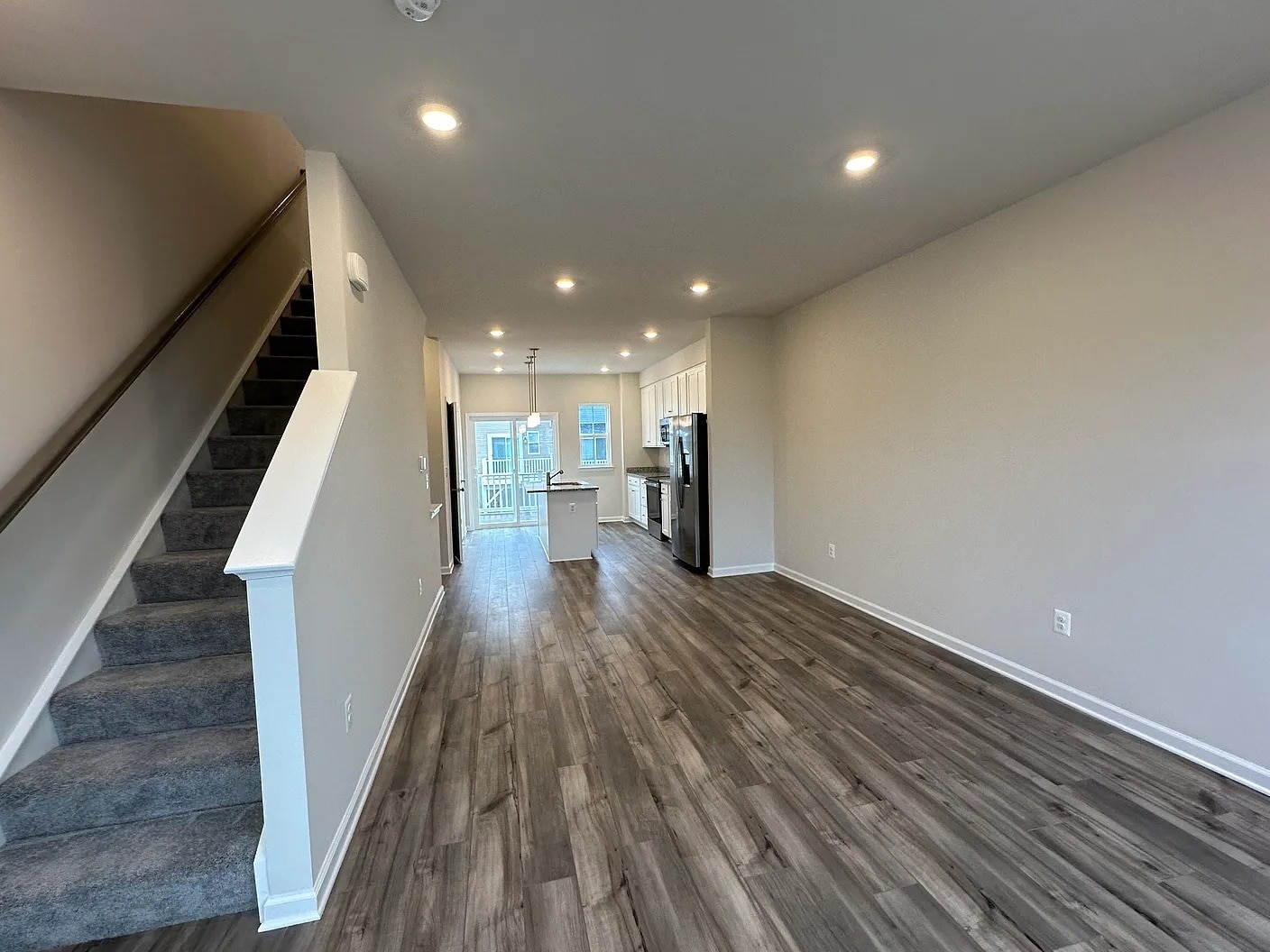 Building Photo - 297 Mineral Springs Rd