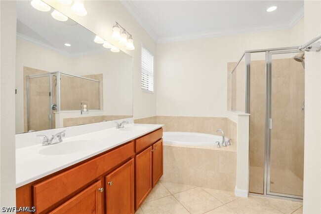 Building Photo - 13546 Messino Ct