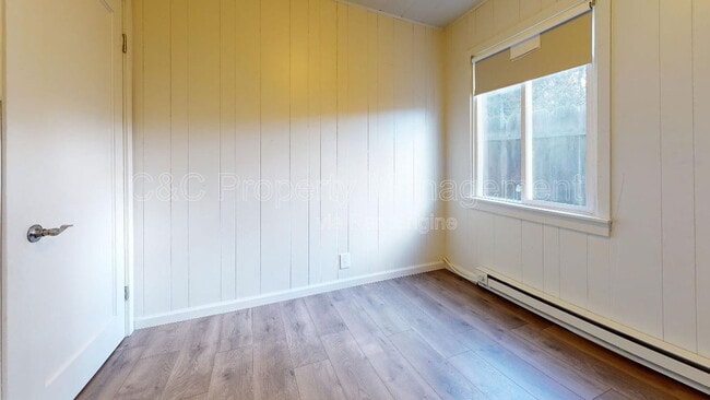 Building Photo - 1078 Third Street