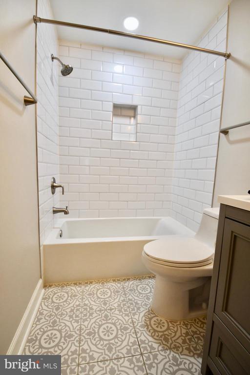 Building Photo - 6908 Sandra Marie Cir
