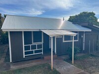 Building Photo - Charming 3-Bedroom Plantation Cottage in K...
