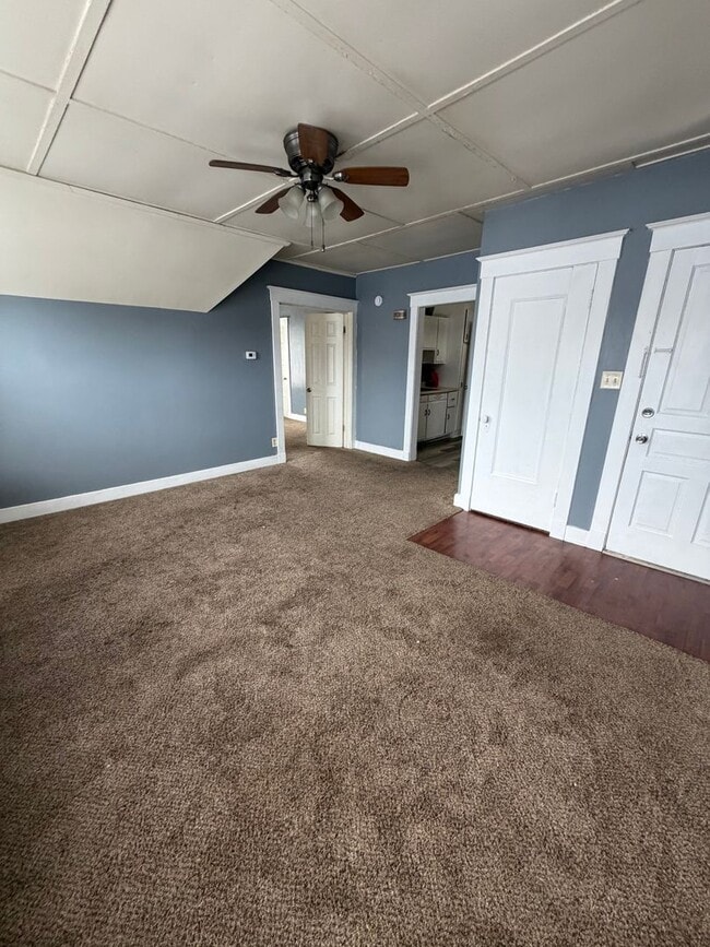 Building Photo - 2118-2120 Michigan Avenue