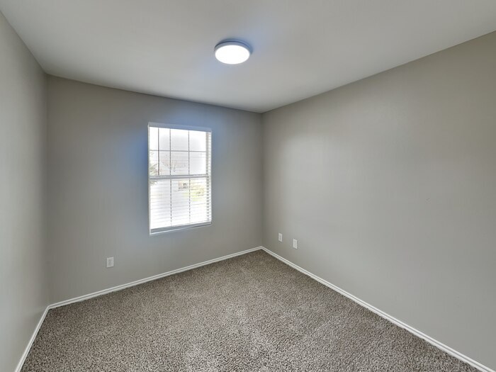 Building Photo - 3914 Ridge Canyon Rd