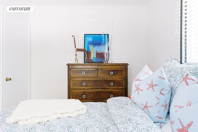 Building Photo - 8 Bathgate Rd