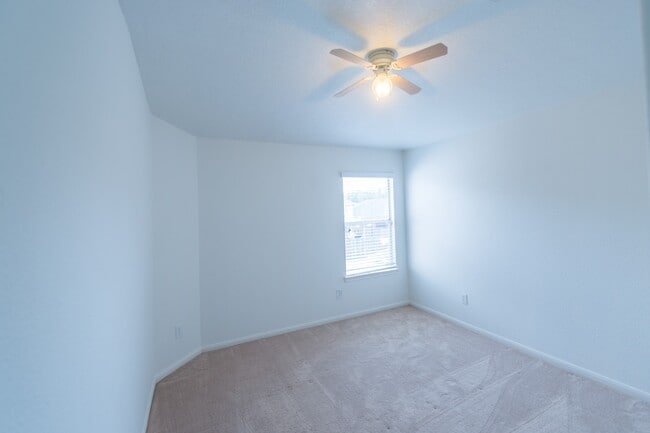 Building Photo - 5111 Juniper Walk Ln