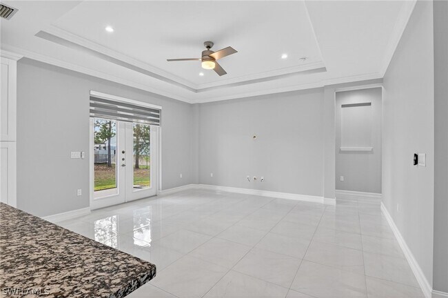 Building Photo - 2326 6th Ave SE