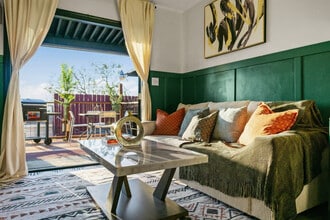 Building Photo - 5551 Churchward St