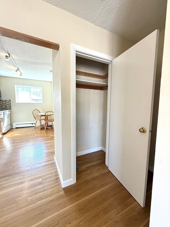 Building Photo - 32 Westgate Rd