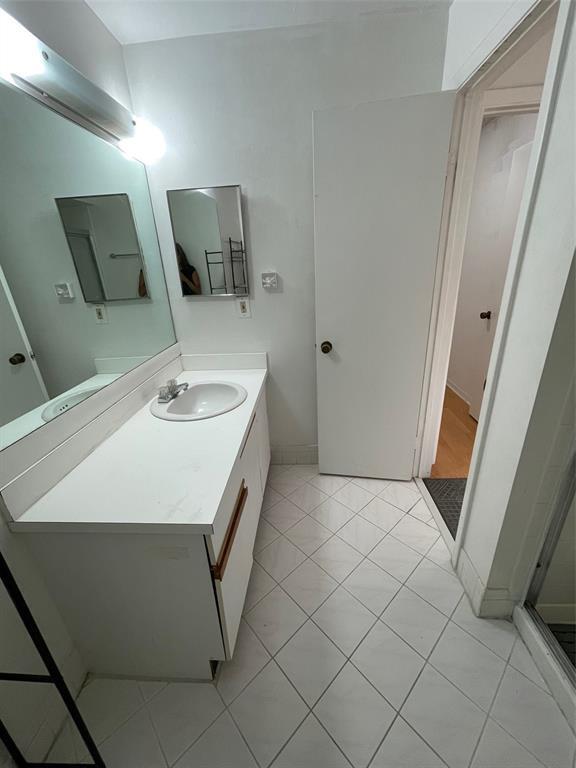 Building Photo - 8237 NW 8th Ct