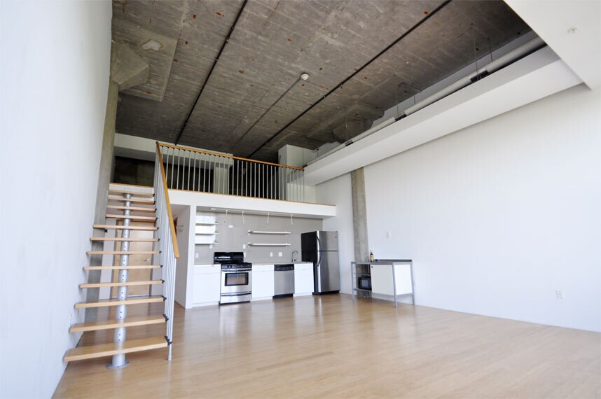 Building Photo - 156 Porter St