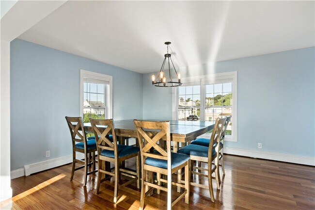 Building Photo - 11 Defelice Rd