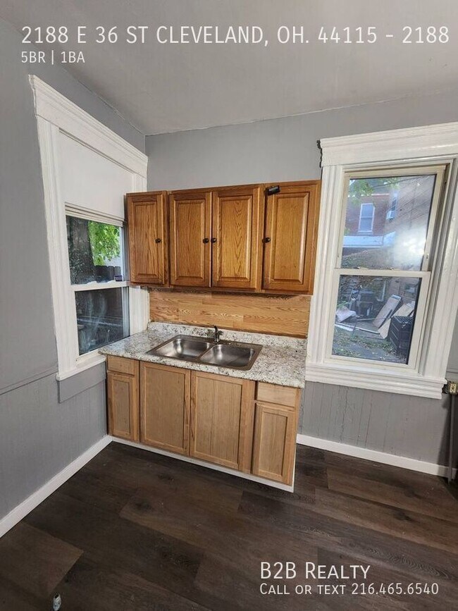 Building Photo - 2188 E 36th St