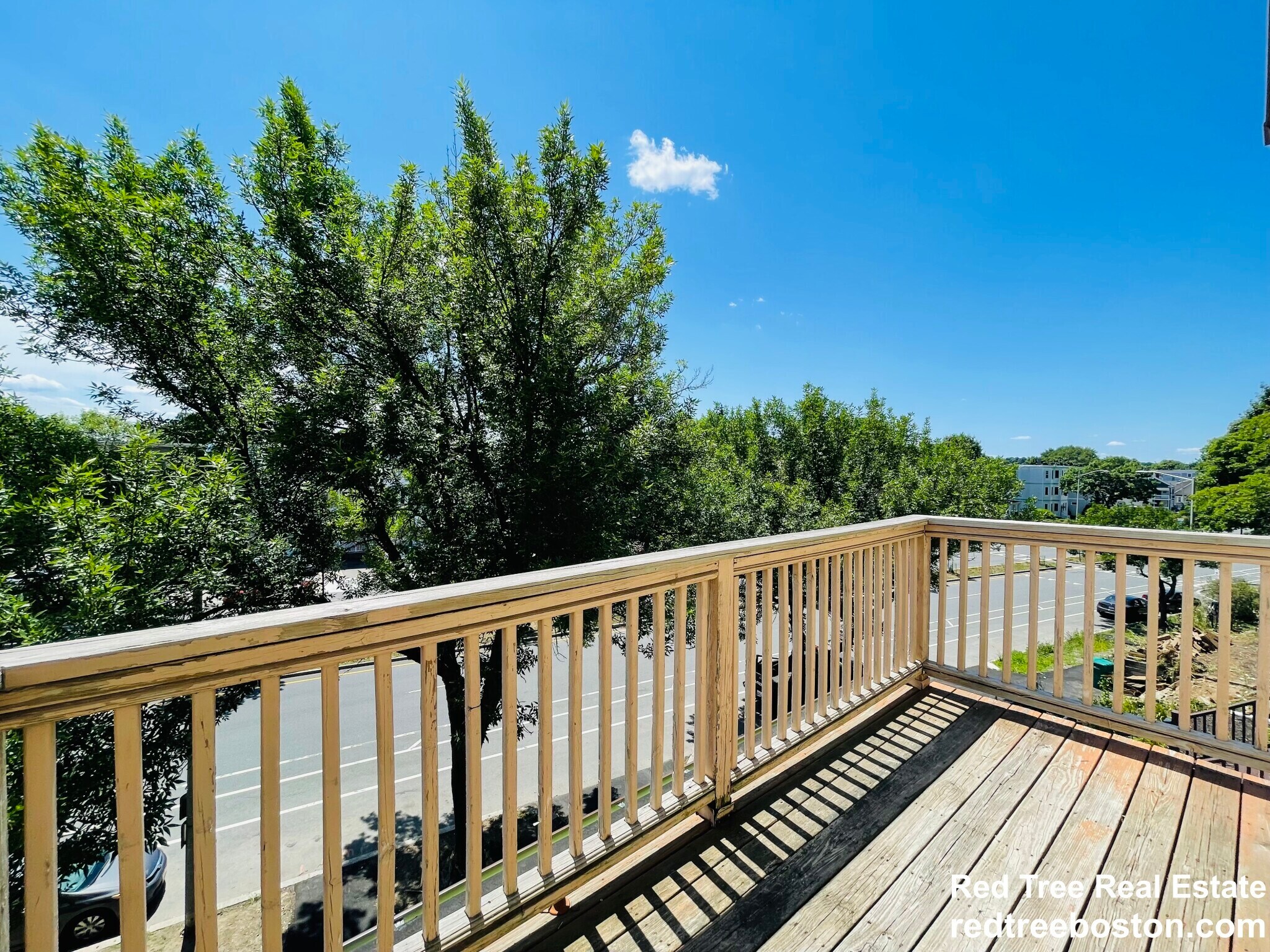 Building Photo - 187 Fellsway W