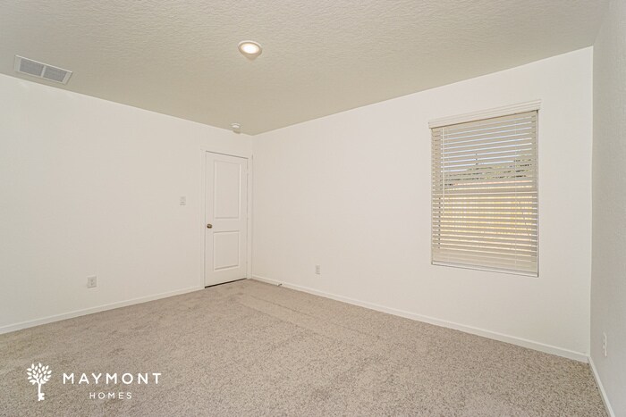 Building Photo - 10203 Bridgton Mill