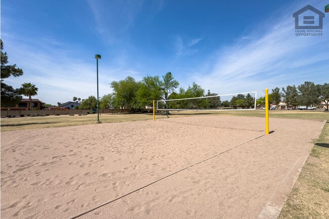 Building Photo - 4Bed/2Bath House at Chandler Blvd/McQueen Rd! Ready for Immediate Move-In! – NO HOA!