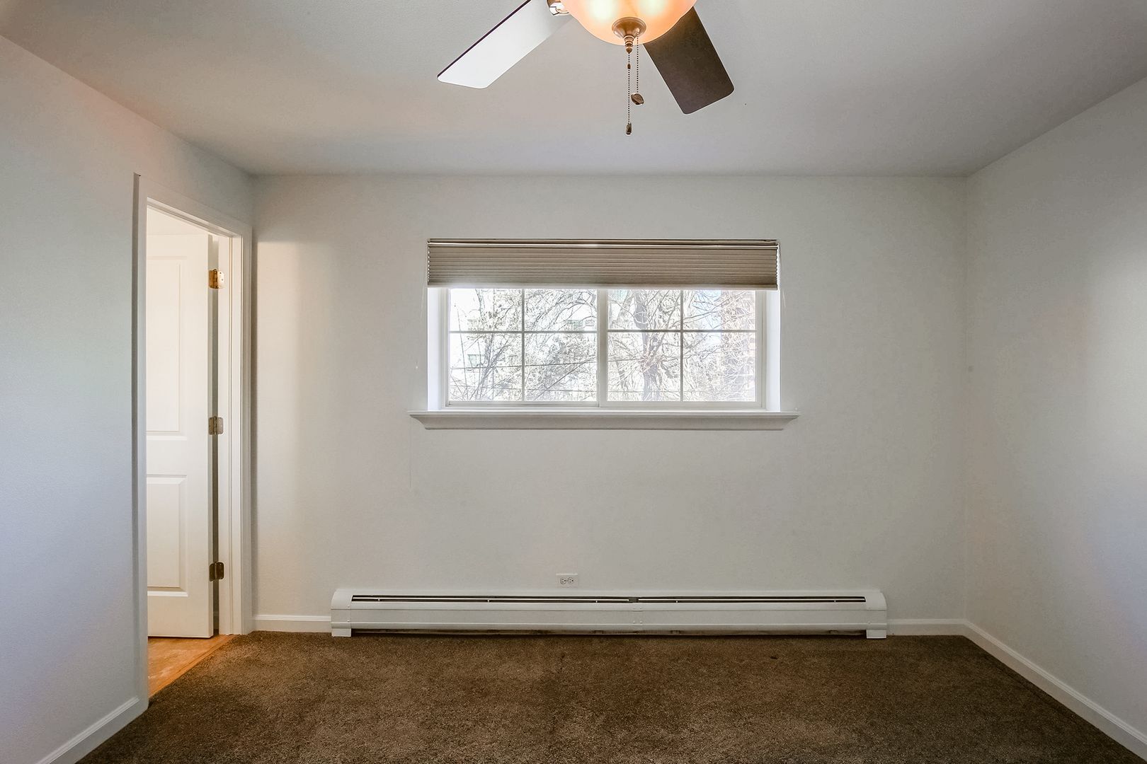 Building Photo - 1332 N Williams St