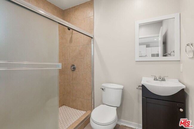 Building Photo - 15328 Vose St