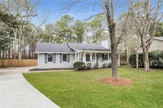 Building Photo - 1881 Rose Garden Ln