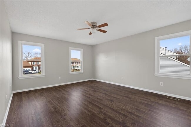 Building Photo - 1716 Chilhowie Cir