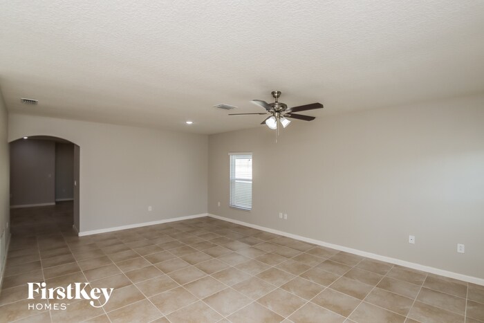 Building Photo - 498 Dillard Dr SE