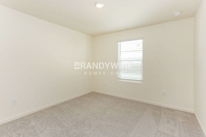 Building Photo - 63 Rowlett Pl