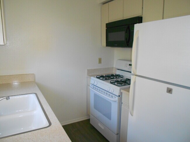 Floorplan - 1400 Camden Ave