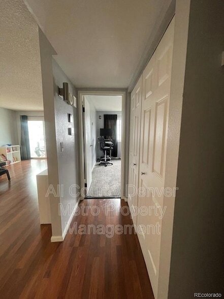 Building Photo - 14454 E Colorado Dr